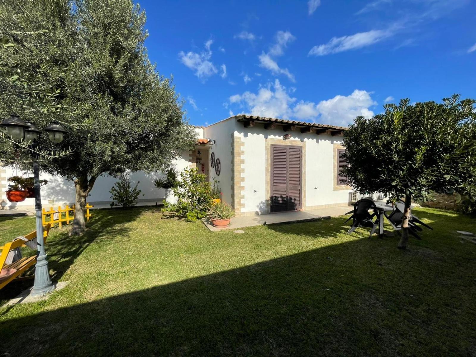 Le Case Al Quadrato Syracuse Exterior photo
